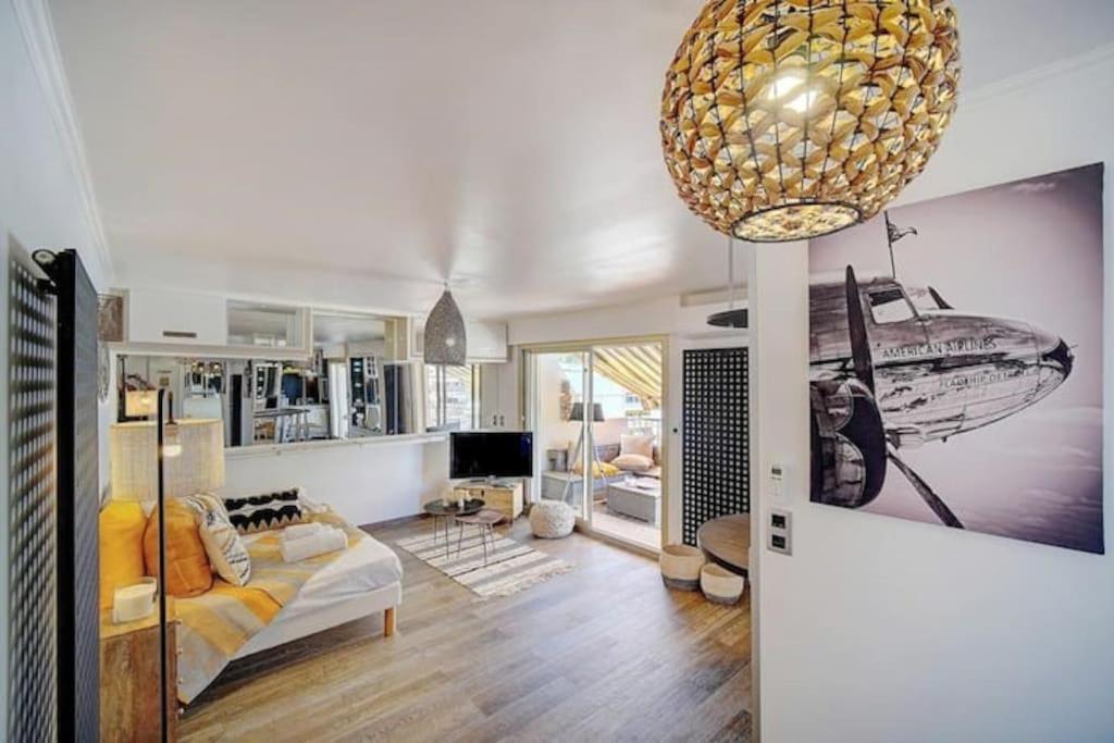 Beautiful 28M2 Studio With Balcony 戛纳 外观 照片