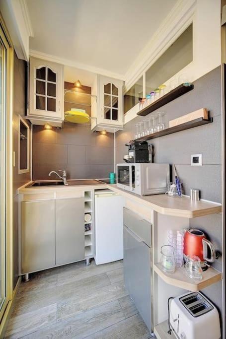 Beautiful 28M2 Studio With Balcony 戛纳 外观 照片